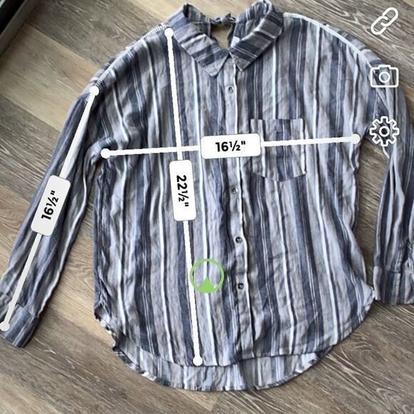 Splendid button up top - Picture 4 of 4